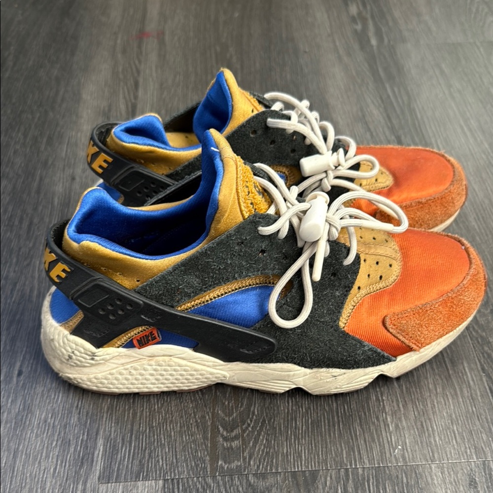 Nike Huarache Orange and Blue Sneakers Dynamic Athletic Design